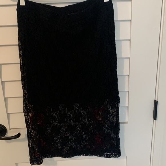 Top Shop Black lace pencil skirt - Picture 3 of 9